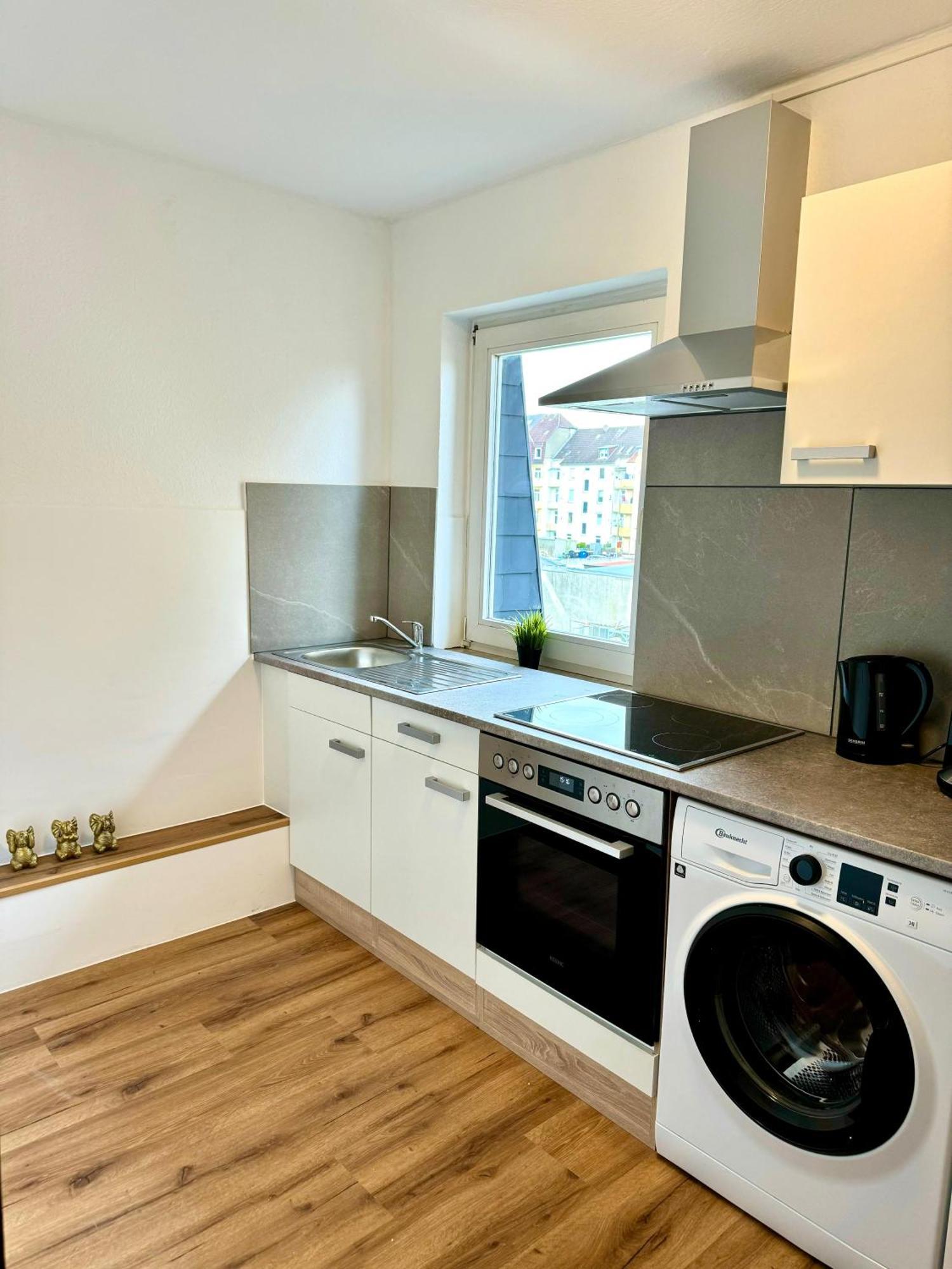 Apartament Monteurwohnungen Naehe Holsten Galerie Neumünster